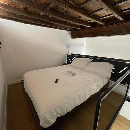 רומא Casa Cappellari Design Studio A Campo De' Fiori מראה חיצוני תמונה