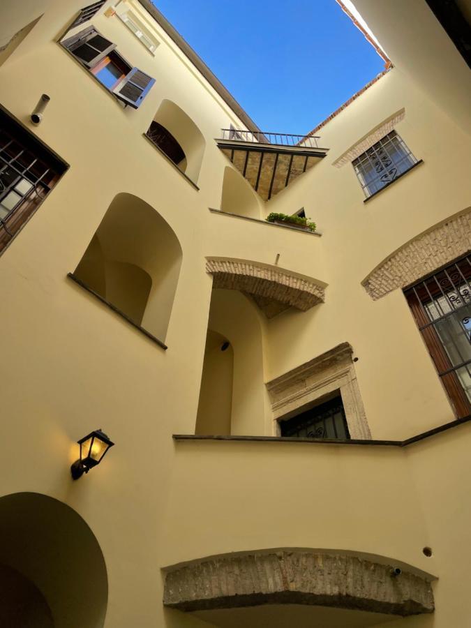 רומא Casa Cappellari Design Studio A Campo De' Fiori מראה חיצוני תמונה