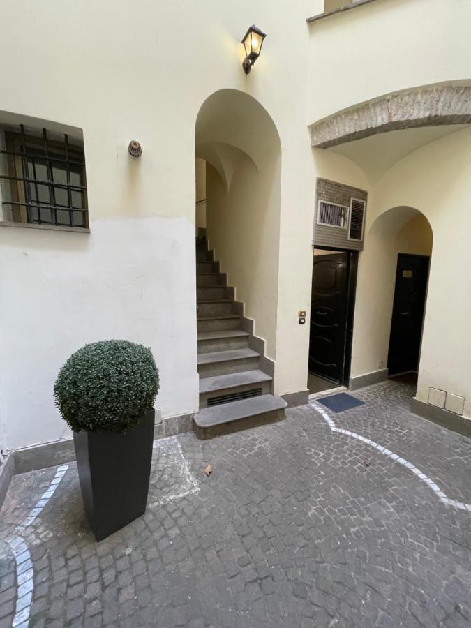 רומא Casa Cappellari Design Studio A Campo De' Fiori מראה חיצוני תמונה