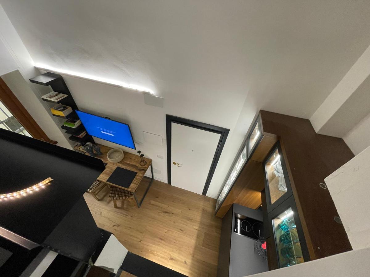 רומא Casa Cappellari Design Studio A Campo De' Fiori מראה חיצוני תמונה